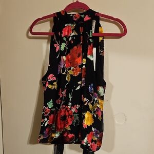 NWT Alice + Olivia Black Floral Sleeveless Blouse